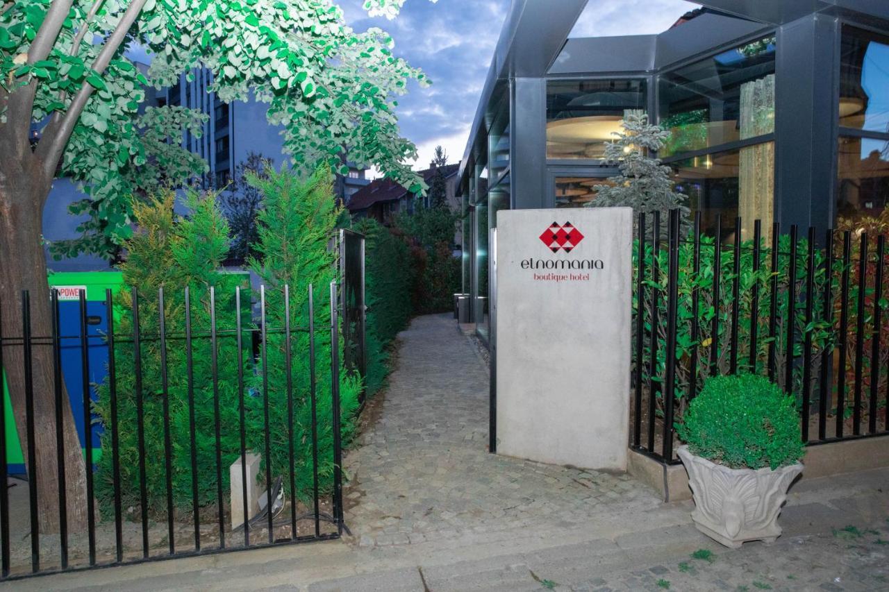 Etnomania Boutique Hotel Pristina Exterior foto